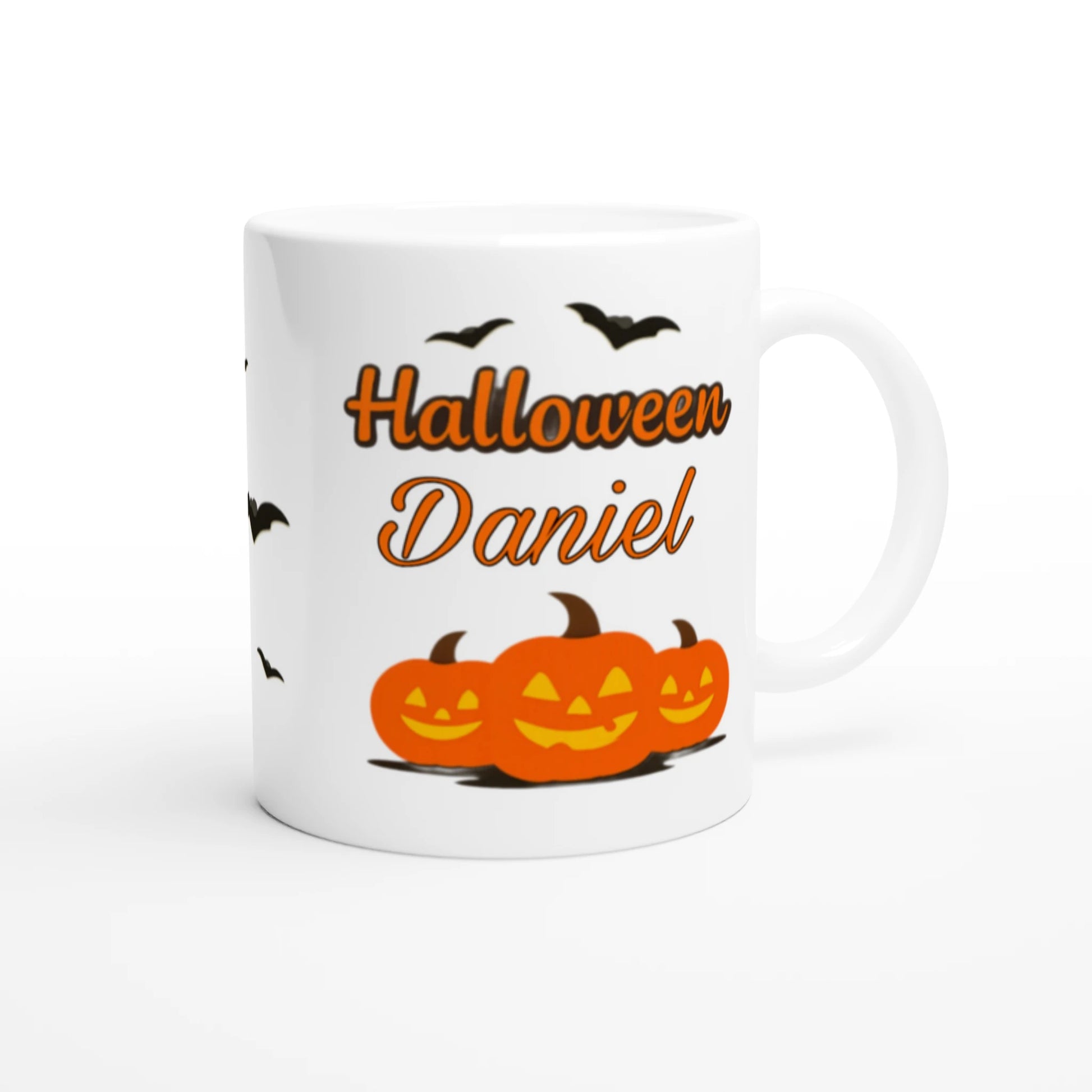 Cană Halloween personalizată cu numele Daniel, ceramică 325ml, vedere laterală dreapta