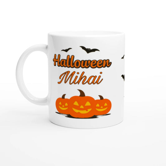 Cană Halloween personalizată cu numele Mihai, ceramică 325ml, vedere laterală stânga